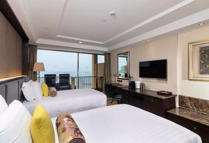 クラブルーム, Dusit Thani Pattaya