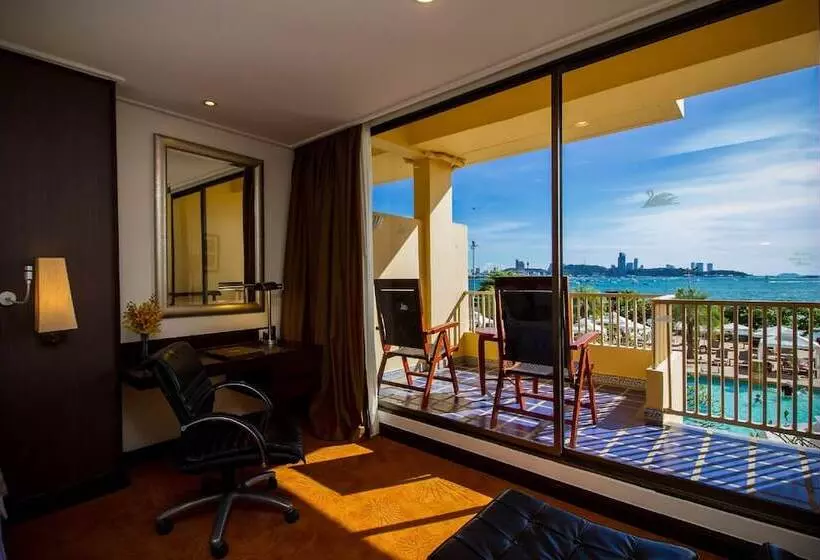 オーシャンビューのプレミアムルーム。, Dusit Thani Pattaya
