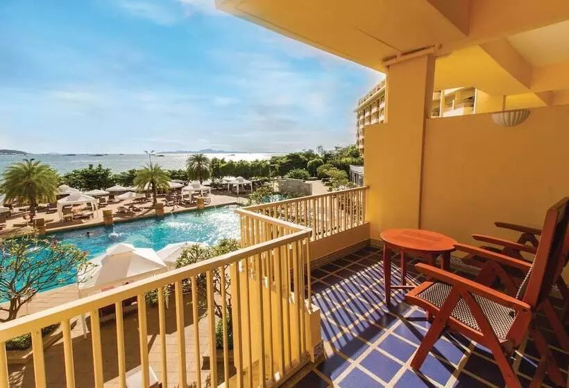 オーシャンビューのプレミアムルーム。, Dusit Thani Pattaya