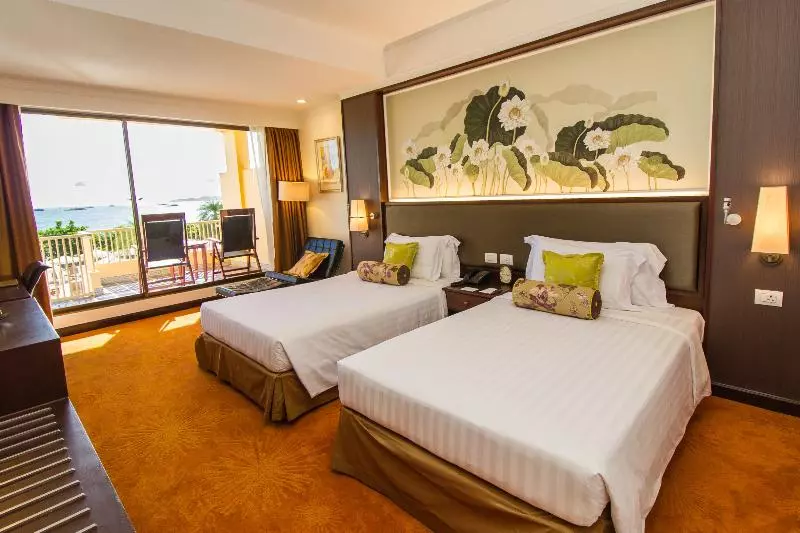オーシャンビューのプレミアムルーム。, Dusit Thani Pattaya
