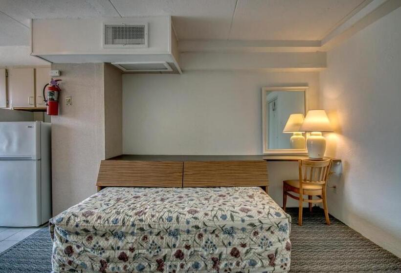 סוויטה משפחתית, Admiral Resort Motel