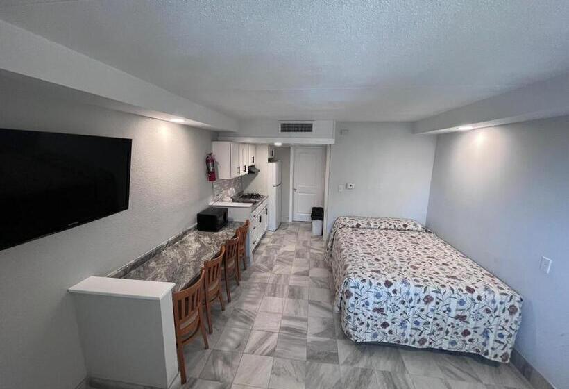 חדר דלוקס עם מיטת קינג, Admiral Resort Motel