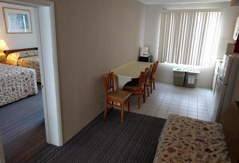 סוויטה משפחתית, Admiral Resort Motel