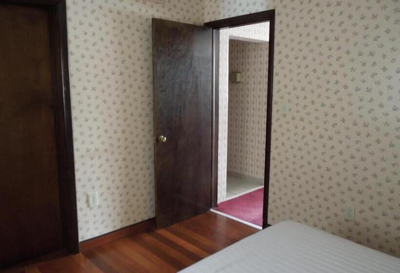 スイート, Alamar Resort Inn