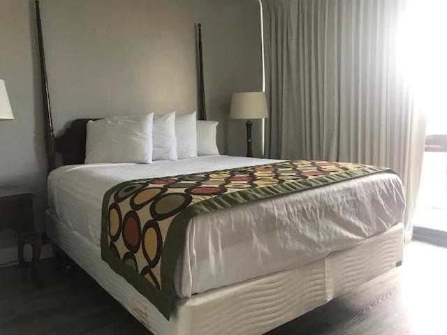 スイート, Alamar Resort Inn