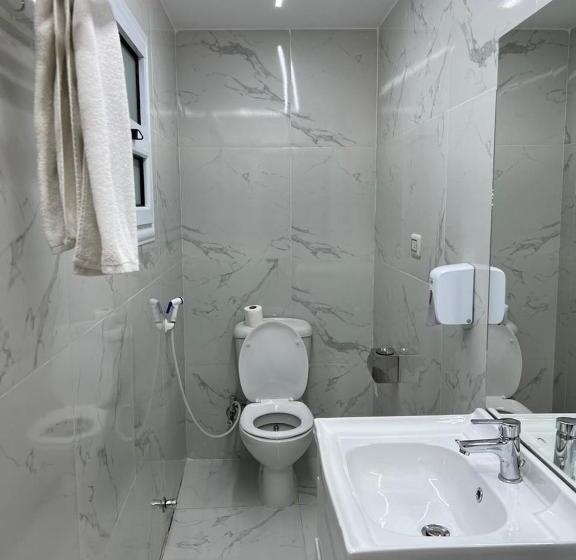 اتاق استاندارد یک نفره, Atlas International Hotels