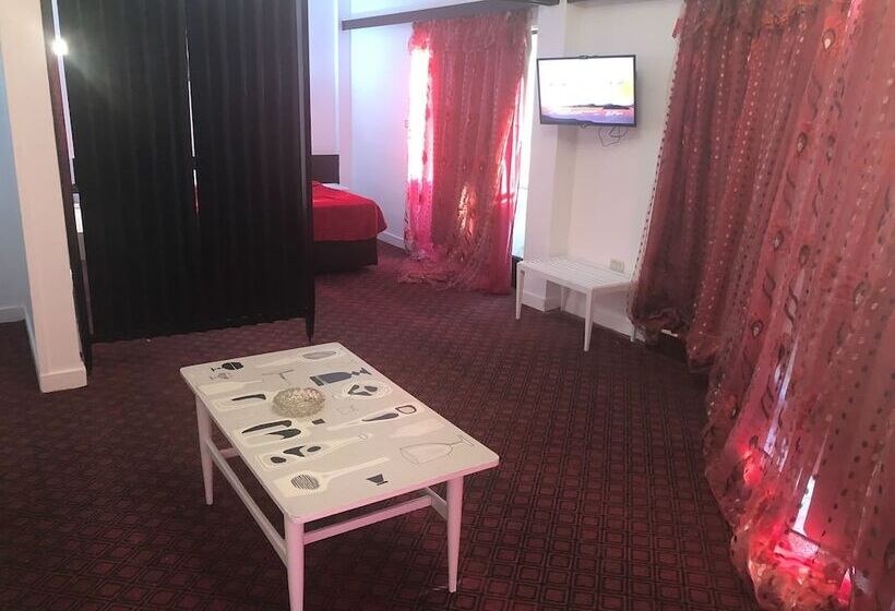 سوییت, Atlas International Hotels