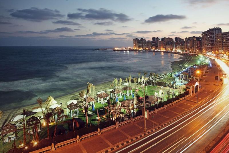 اتاق لوکس با چشم‌انداز, Hilton Alexandria Corniche