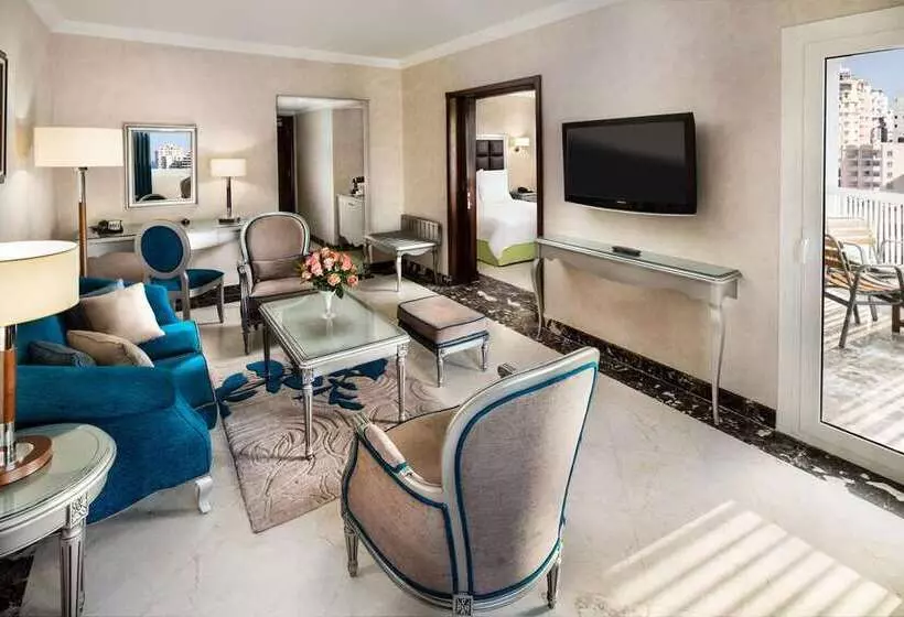 سوئیت با تخت بزرگ, Hilton Alexandria Corniche
