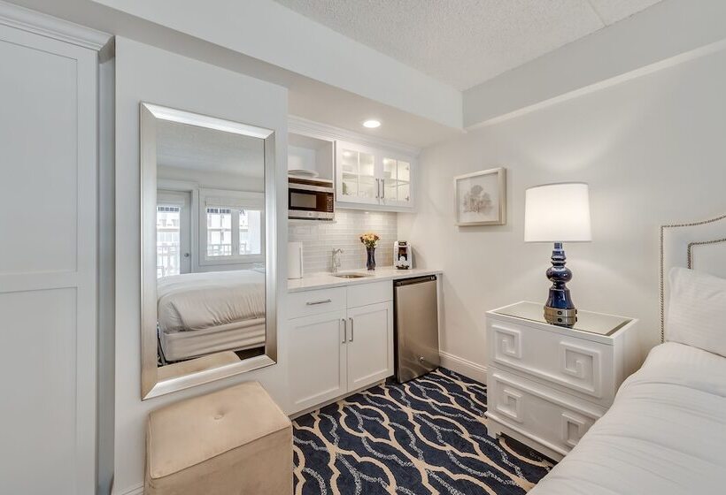 Номер Премиум, Icona Cape May