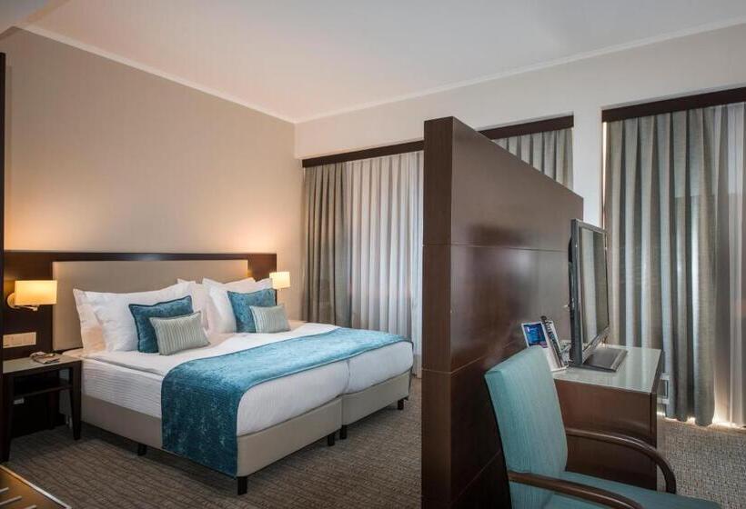 Junior Suite Vista Cidade, Radisson Blu  Ankara