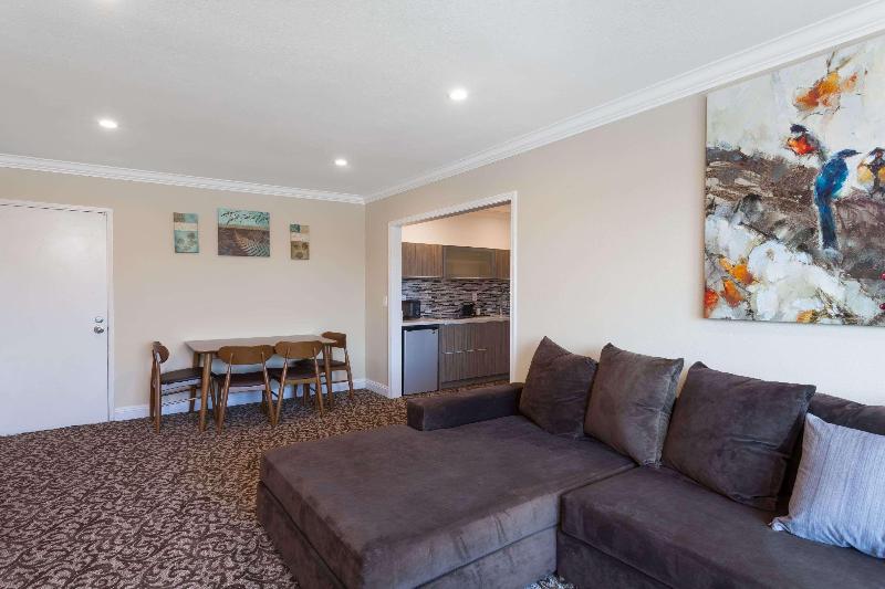 带2个卧室的套房, Ramada By Wyndham Anaheim Convention Center