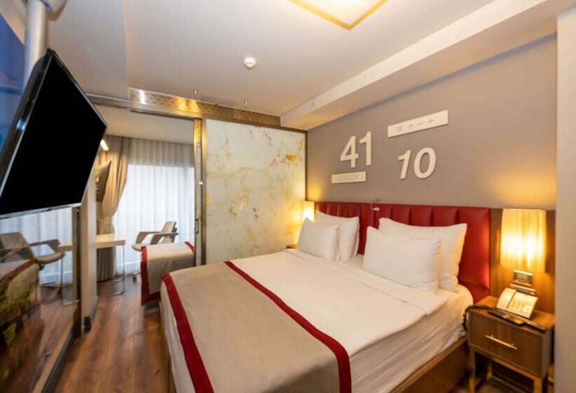 اتاق خانوادگی, Ramada By Wyndham Istanbul Pera