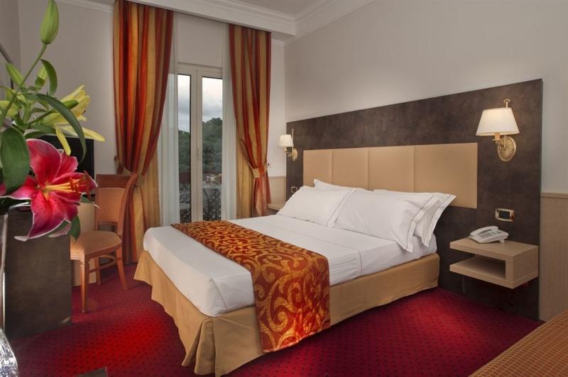 اتاق استاندارد, Sheraton Kampala