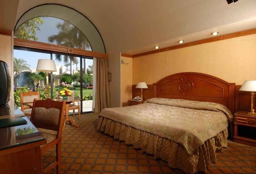 سوئیت اجرایی با تخت کینگ, Pyramids Resort by Jaz