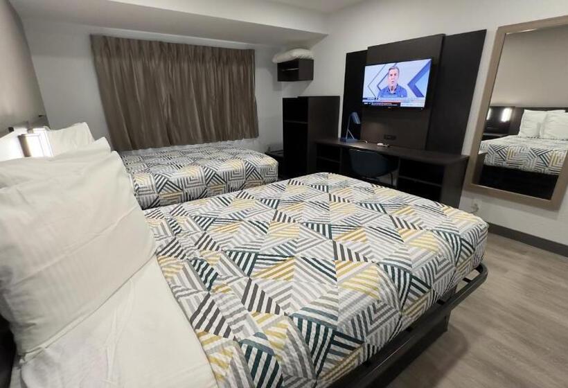 חדר דלוקס לארבעה, Motel 6 Atlanta, Ga   Downtown