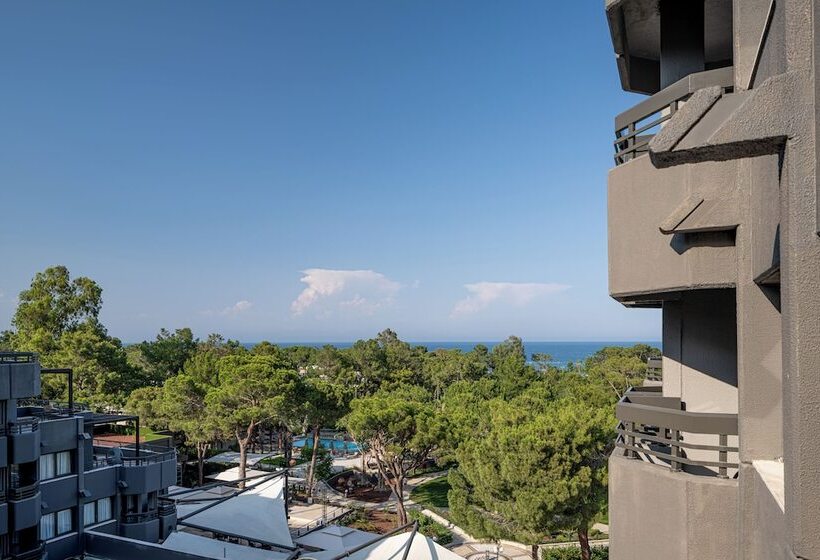 标准间侧面带海景, Balmy Foresta