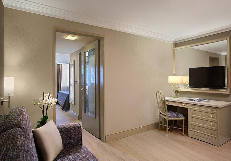 标准间侧面带海景, Balmy Foresta