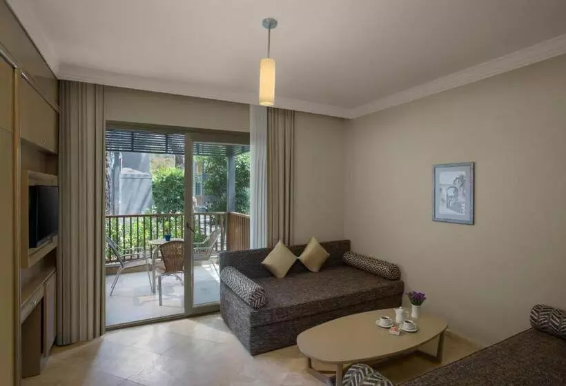 Family Bungalow, Balmy Foresta