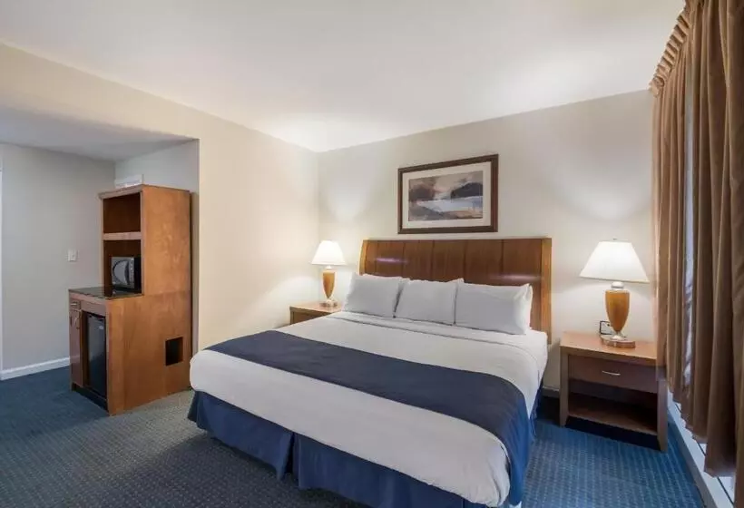 キングサイズベッドのスタンダードルーム, Americas Best Value Inn Painted Post