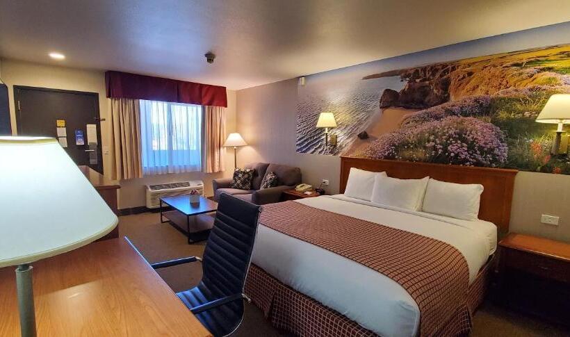 带大床的套房, Baymont By Wyndham Seattle/kirkland Wa