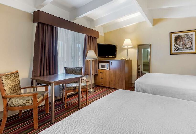 Номер Стандарт 2 Двуспальные Кровати, Best Western El Rancho Palacio