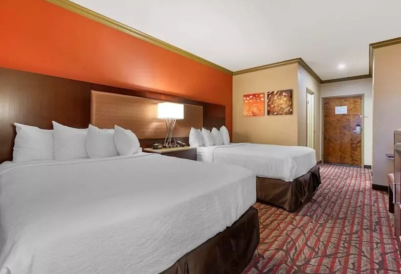 ２ダブルベッドのスタンダードルーム, Best Western Plus Brookside Inn