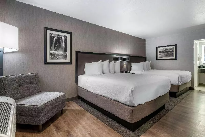 クイーンサイズベッドのエクゼクティブルーム, Best Western Plus Hilltop Inn