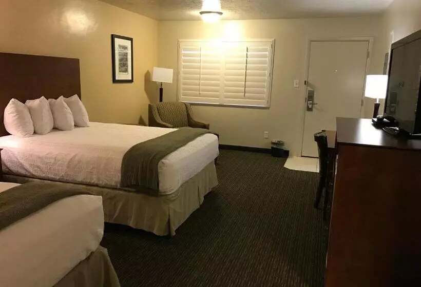 اتاق استاندارد برای معلولان, Dinosaur Inn & Suites