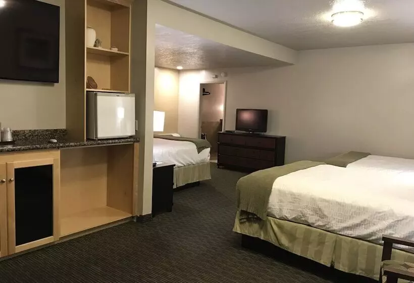 سوییت خانوادگی, Dinosaur Inn & Suites