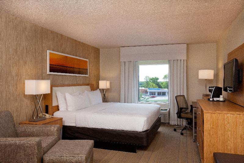 اتاق استاندارد با تخت بزرگ برای معلولان, Holiday Inn Little Rock   Presidential Downtown, An Ihg