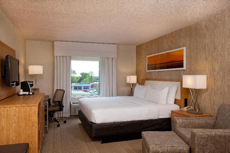 اتاق استاندارد با تخت بزرگ برای معلولان, Holiday Inn Little Rock   Presidential Downtown, An Ihg