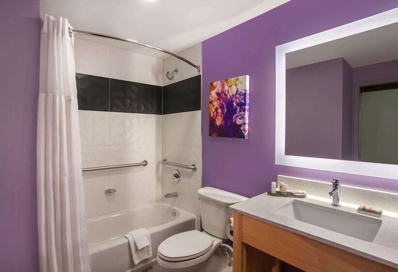 Номер Executive, La Quinta By Wyndham Madera