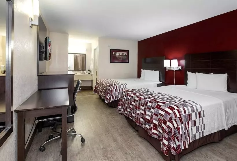 اتاق دلوکس مخصوص معلولین, Red Roof Inn Bakersfield