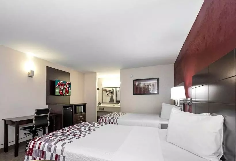 اتاق لوکس, Red Roof Inn Bakersfield