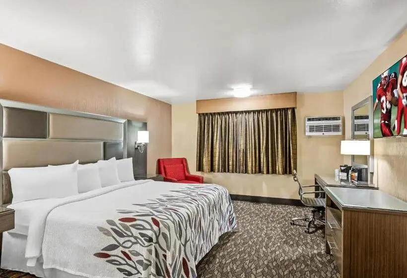 キングサイズベッドのスーペリアルーム, Red Roof Inn Yuba City Bonanza   Marysville