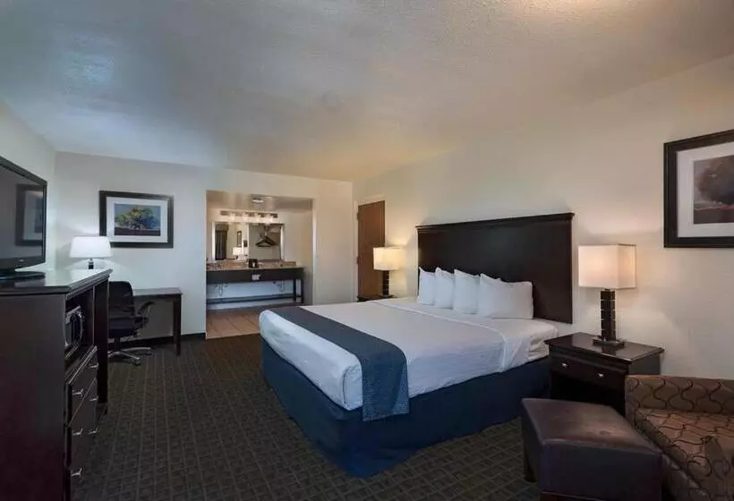 اتاق استاندارد, Stevens Inn A Howard Johnson By Wyndham