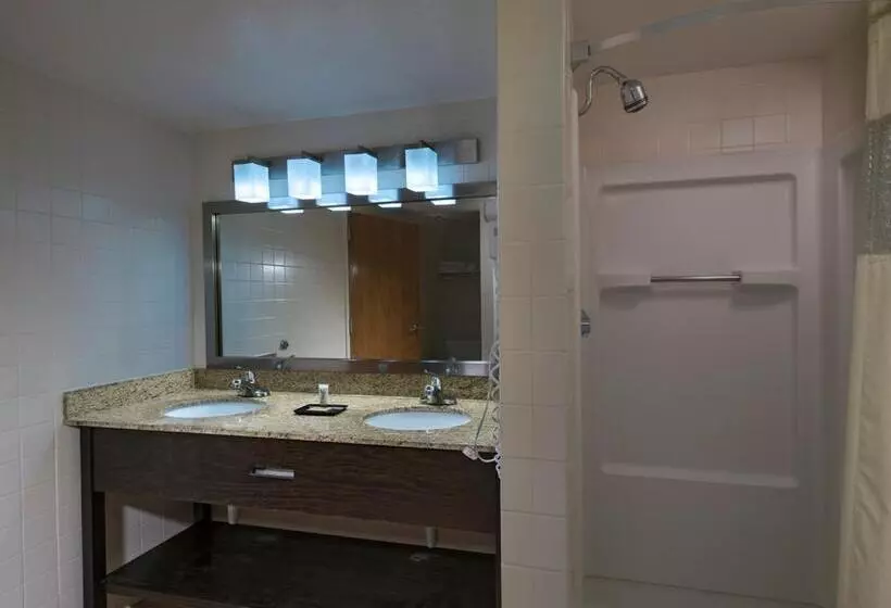 اتاق استاندارد, Stevens Inn A Howard Johnson By Wyndham