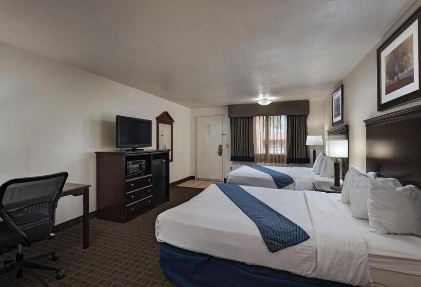 חדר סטנדרט, Stevens Inn A Howard Johnson By Wyndham