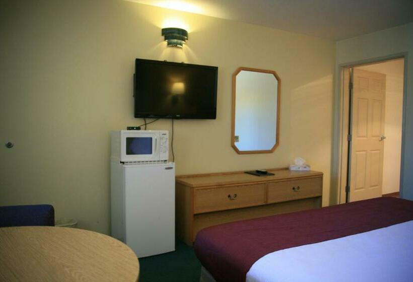 غرفة قياسية سرير كينج, Black Canyon Motel