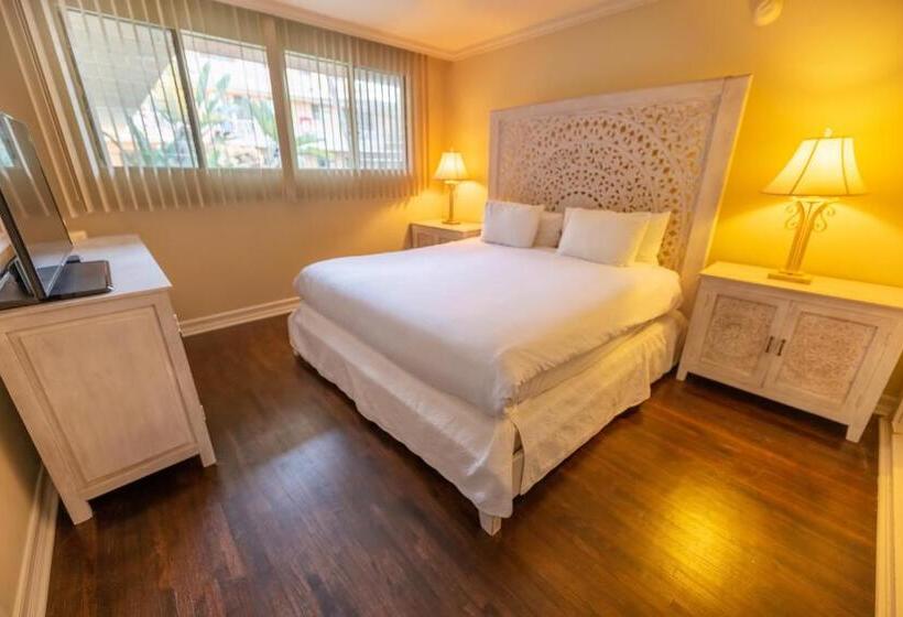 Люкс Кровать Кинг, Cal Mar Hotel Suites