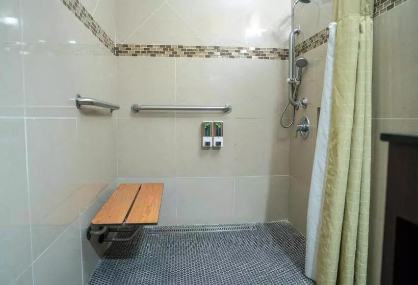 اتاق استاندارد سه نفره, Americas Best Value Inn Fort Myers