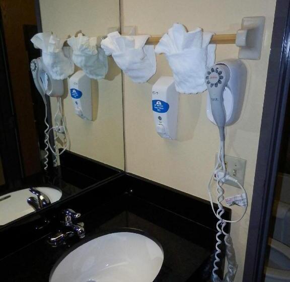 スタンダードトリプルルーム, Americas Best Value Inn Fort Myers