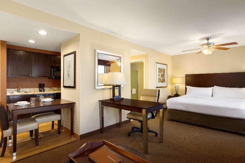 キングサイズベッドのスタンダードルーム, Americas Best Value Inn Fort Myers