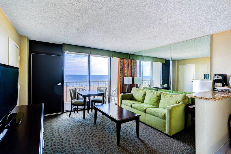 جناح مطلّ علي البحر, Beach Quarters Resort