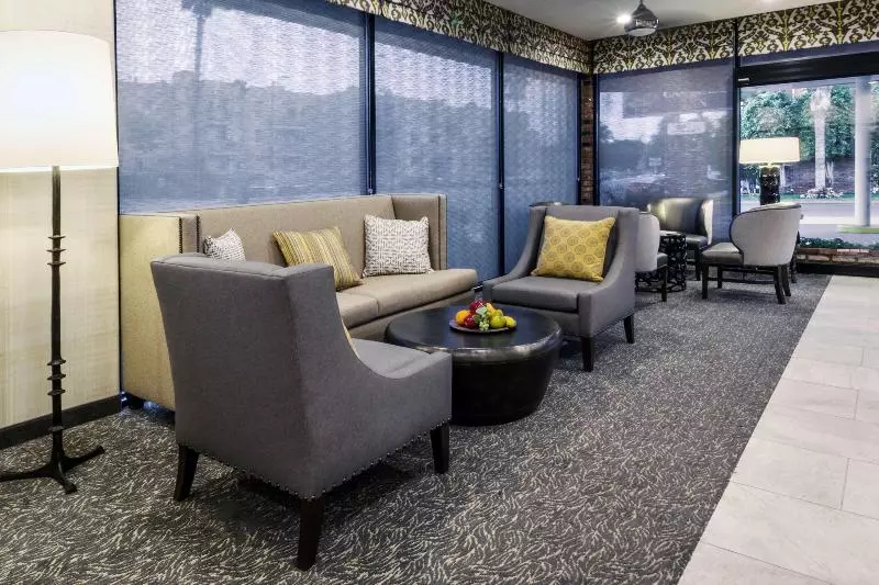 اتاق استاندارد با تخت بزرگ, Best Western Plus Carriage Inn