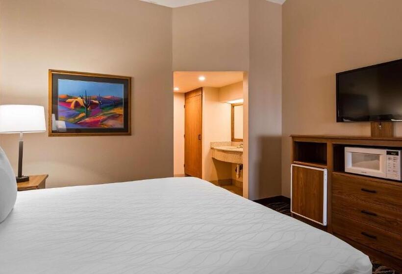 جناح سرير كينج, Best Western Plus Saddleback Inn And Conference Center