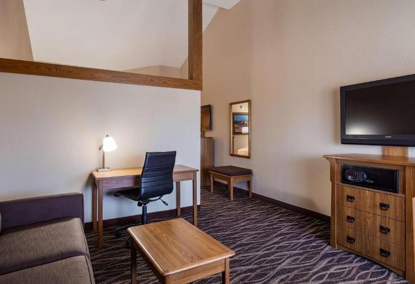带双人大床的行政管理套房, Best Western Plus Saddleback Inn And Conference Center