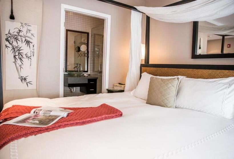 Полулюкс, Cadet