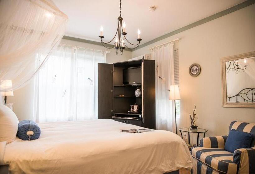 Стандартный Номер Кровать Кинг, Cadet